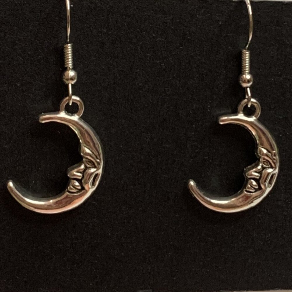 Crescent Moon Earring, Moon Earring, Science Earring, Nature Earring, Gift Idea